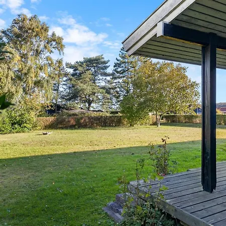 Holiday home Kajsa - 250m From The Sea By Interhome