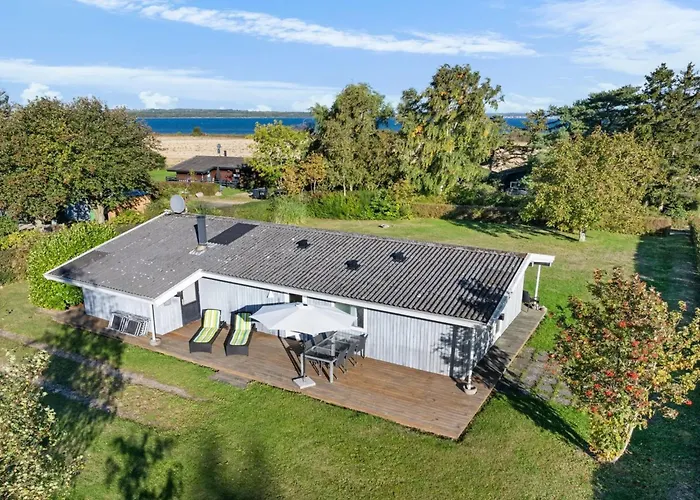 Holiday home Kajsa - 250m From The Sea By Interhome *